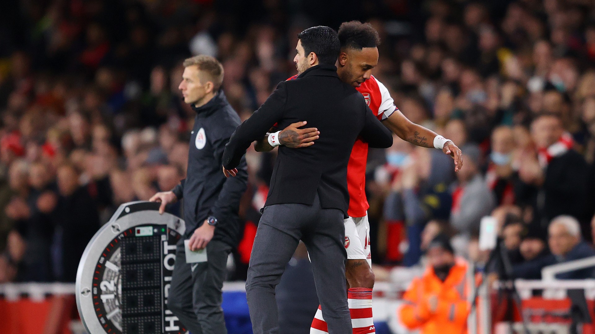 'He will stay on penalties' - Arteta insists Aubameyang will remain Arsenal's penalty taker