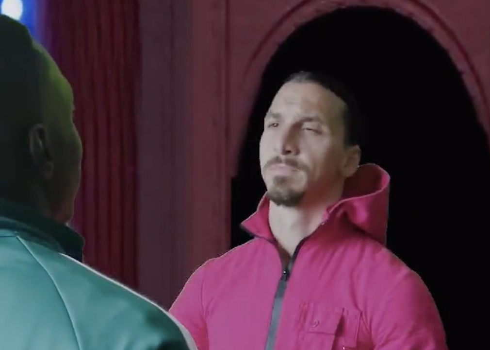 WTF - Zlatan Ibrahimovic et Khaby Lame rejouent Squid Game