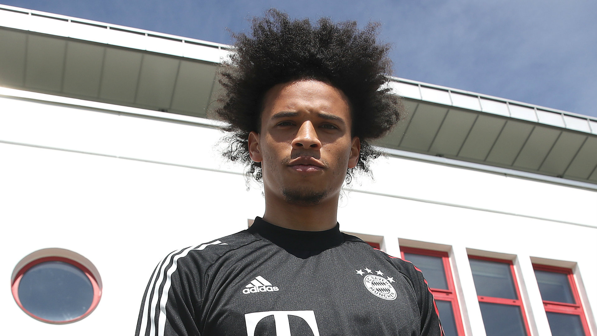 VIDÉO - Leroy Sané raconte ses premiers pas au Bayern Munich