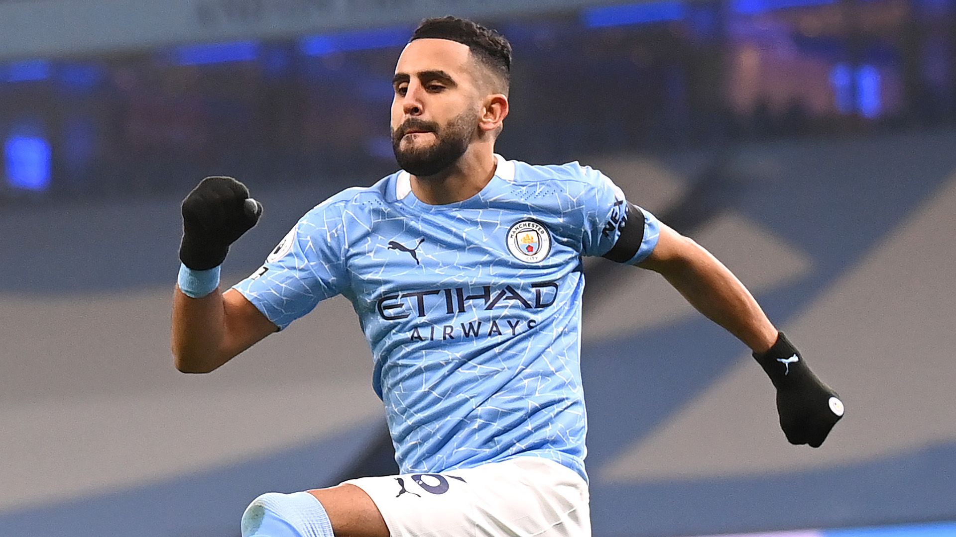 Mahrez scores as Manchester City beat Arsenal to reach semi-final of League Cup