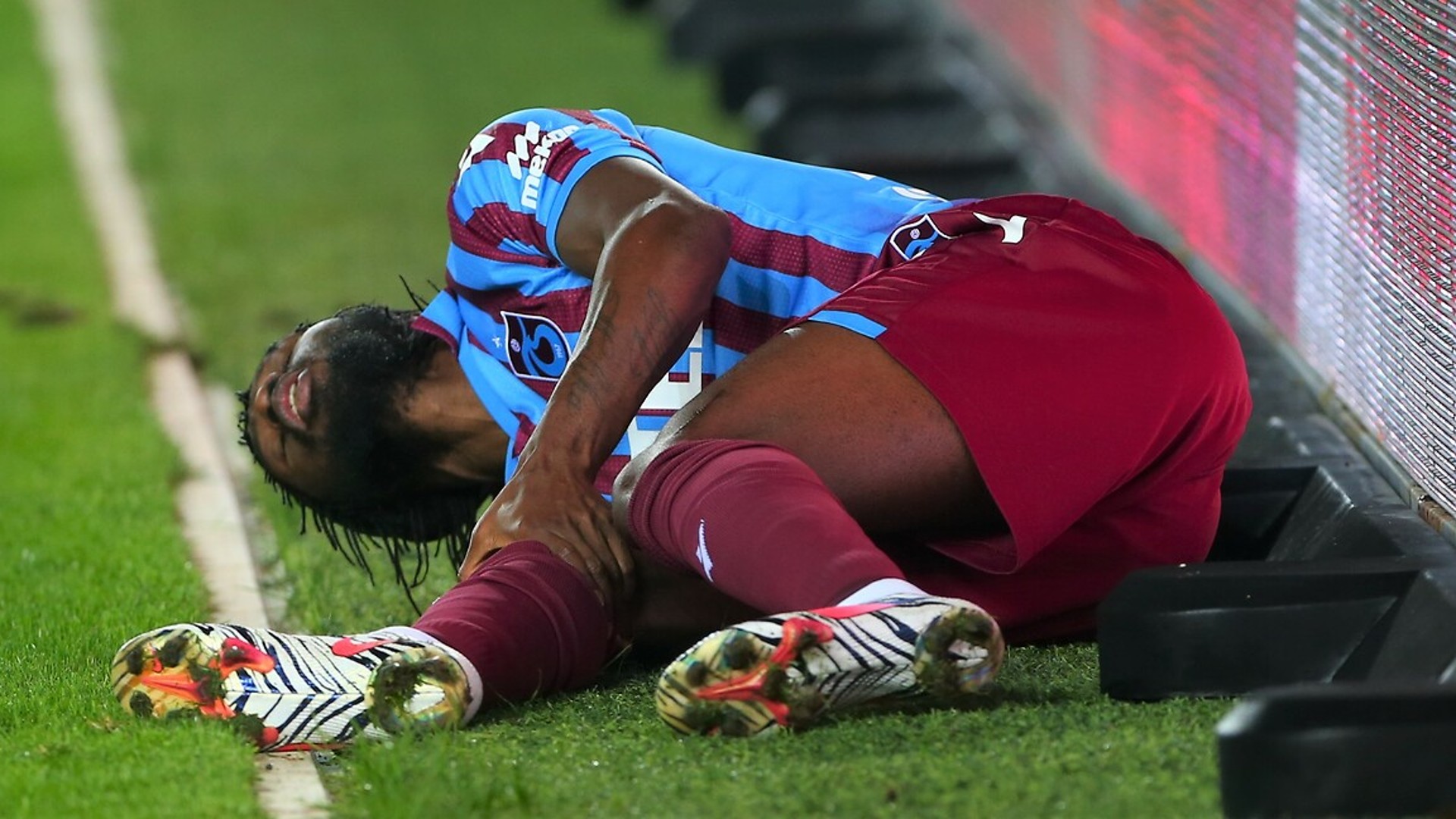 Afcon blow for Ivory Coast as Gervinho suffers season-ending injury in Trabzonspor win