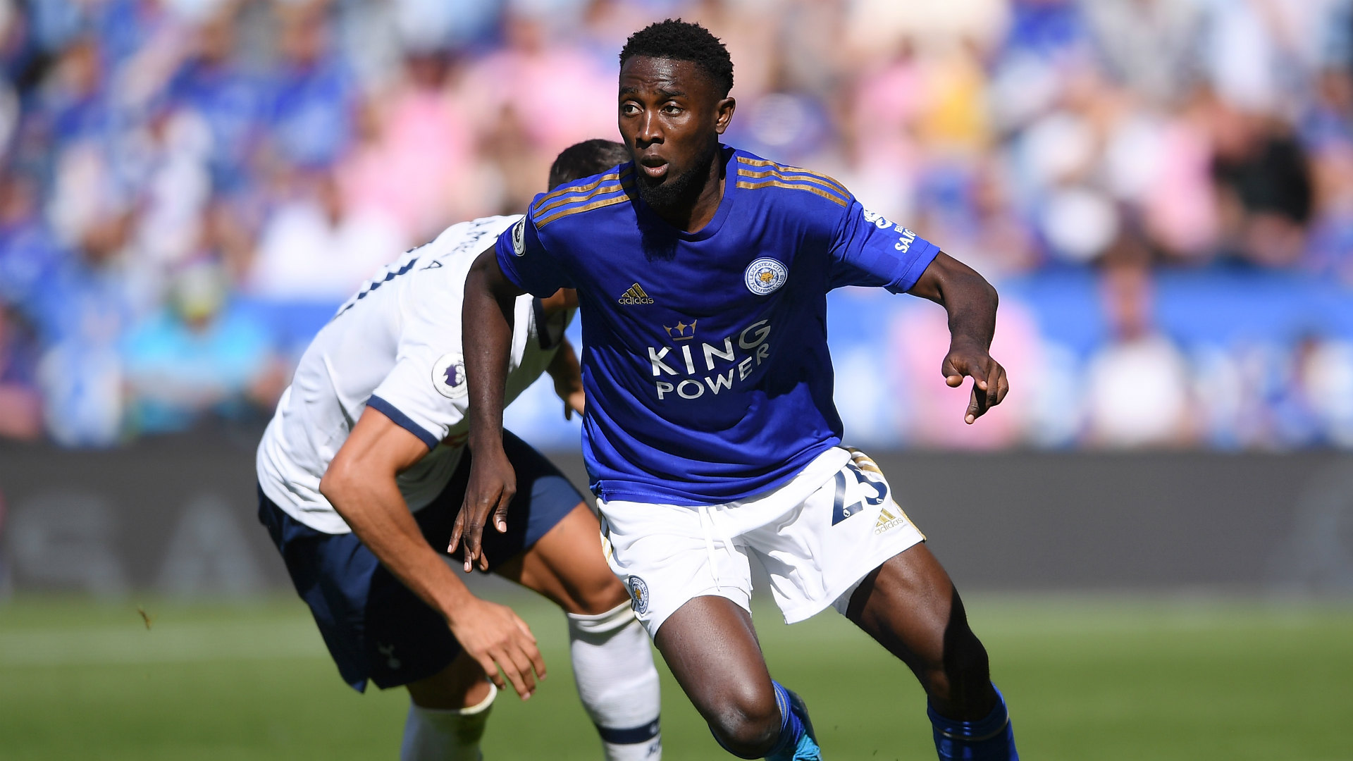 Coronavirus: Watch how Leicester City star Ndidi keeps fit