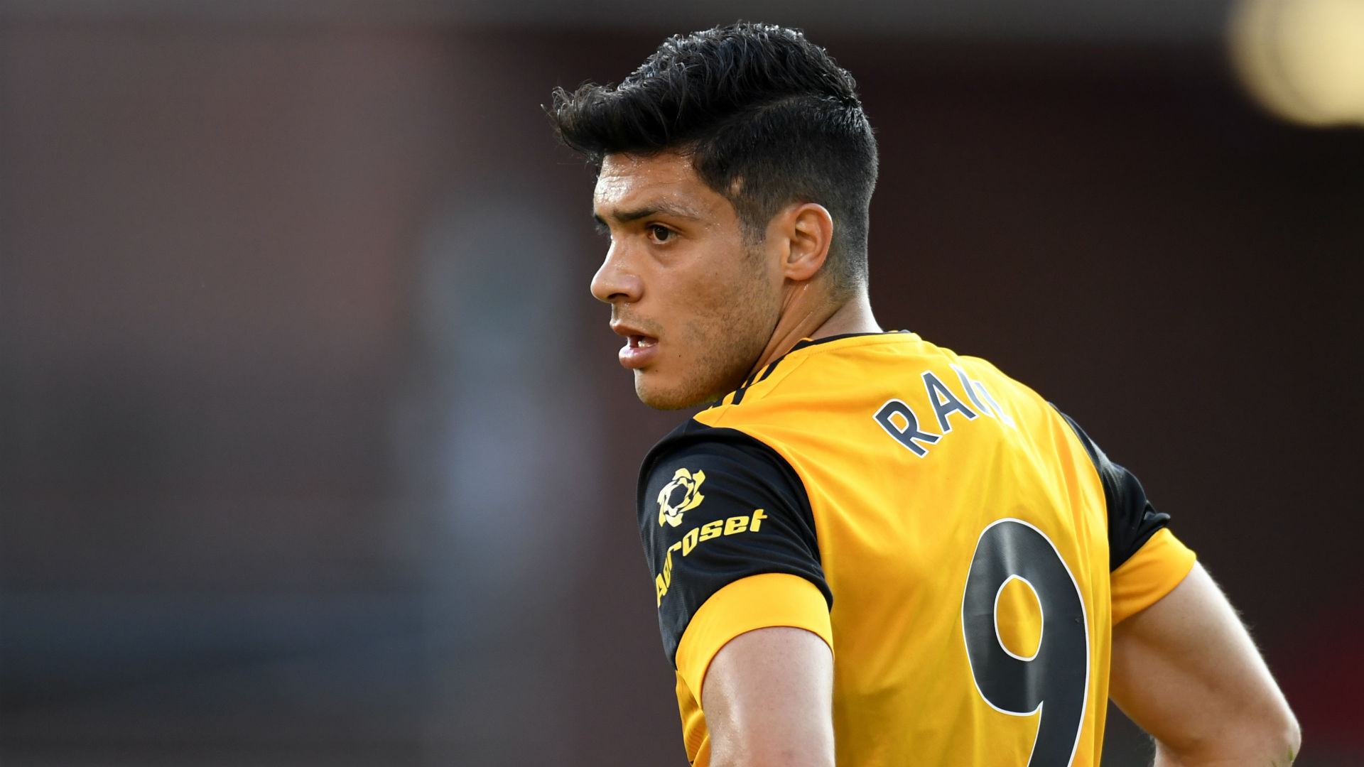 Jimenez ends Man Utd & Juventus rumours with new Wolves contract through to 2024