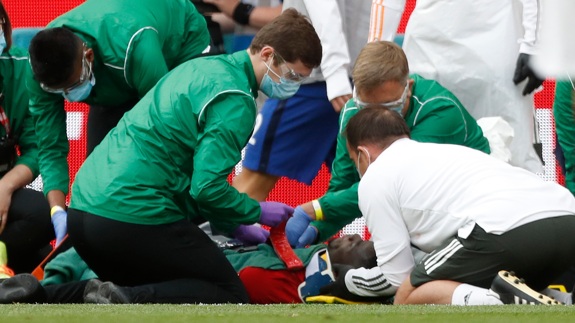 'Just a scare' - Bailly assures Man Utd supporters following head collision at Wembley