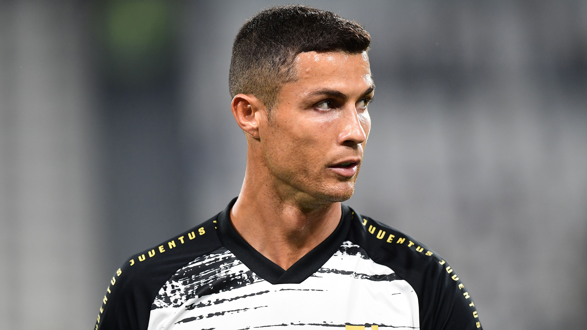 'I treat him like other players' - Ronaldo doesn't get special treatment at Juventus, says Pirlo