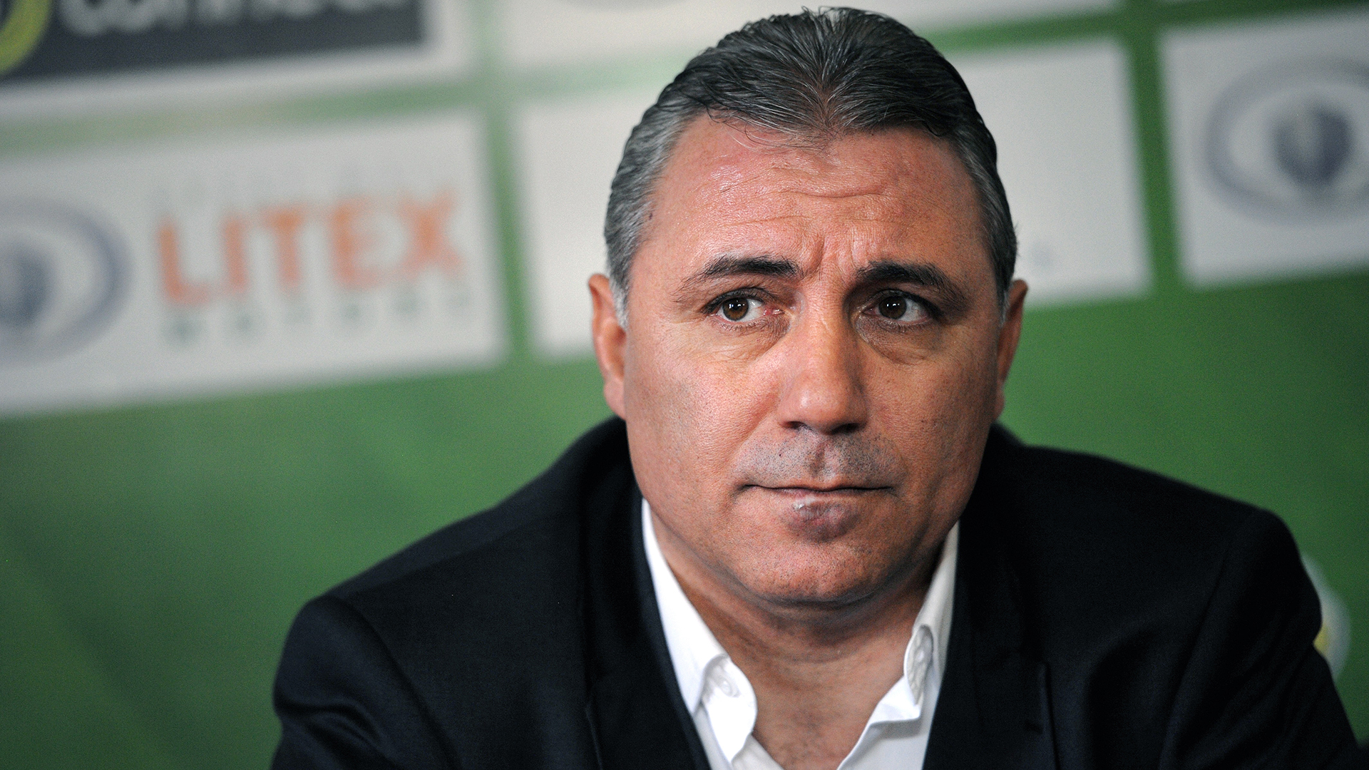 Barça, Stoichkov dézingue Setién et Bartomeu
