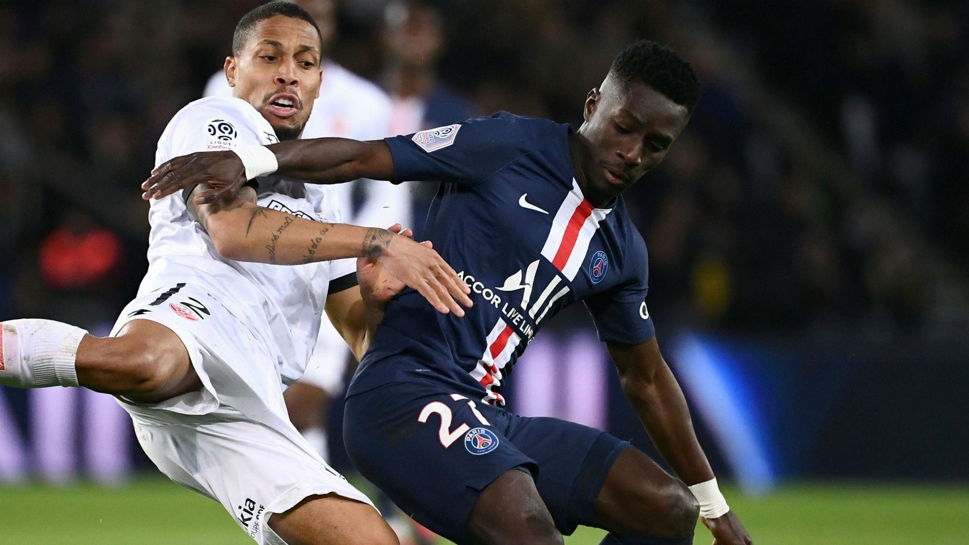 Gueye scores and Hakimi assists as PSG defeat Mounie’s Brest