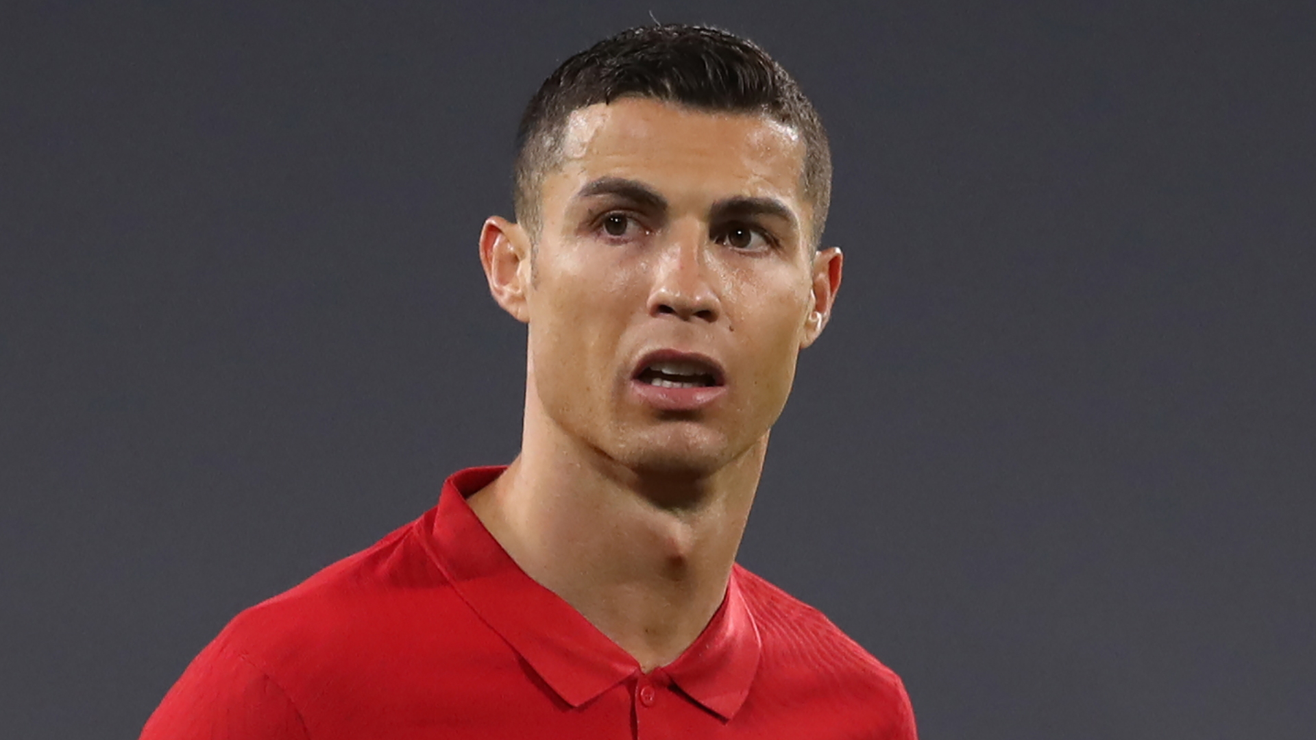 Cristiano Ronaldo évoque son futur et réagit aux rumeurs l'envoyant à Manchester United et au PSG