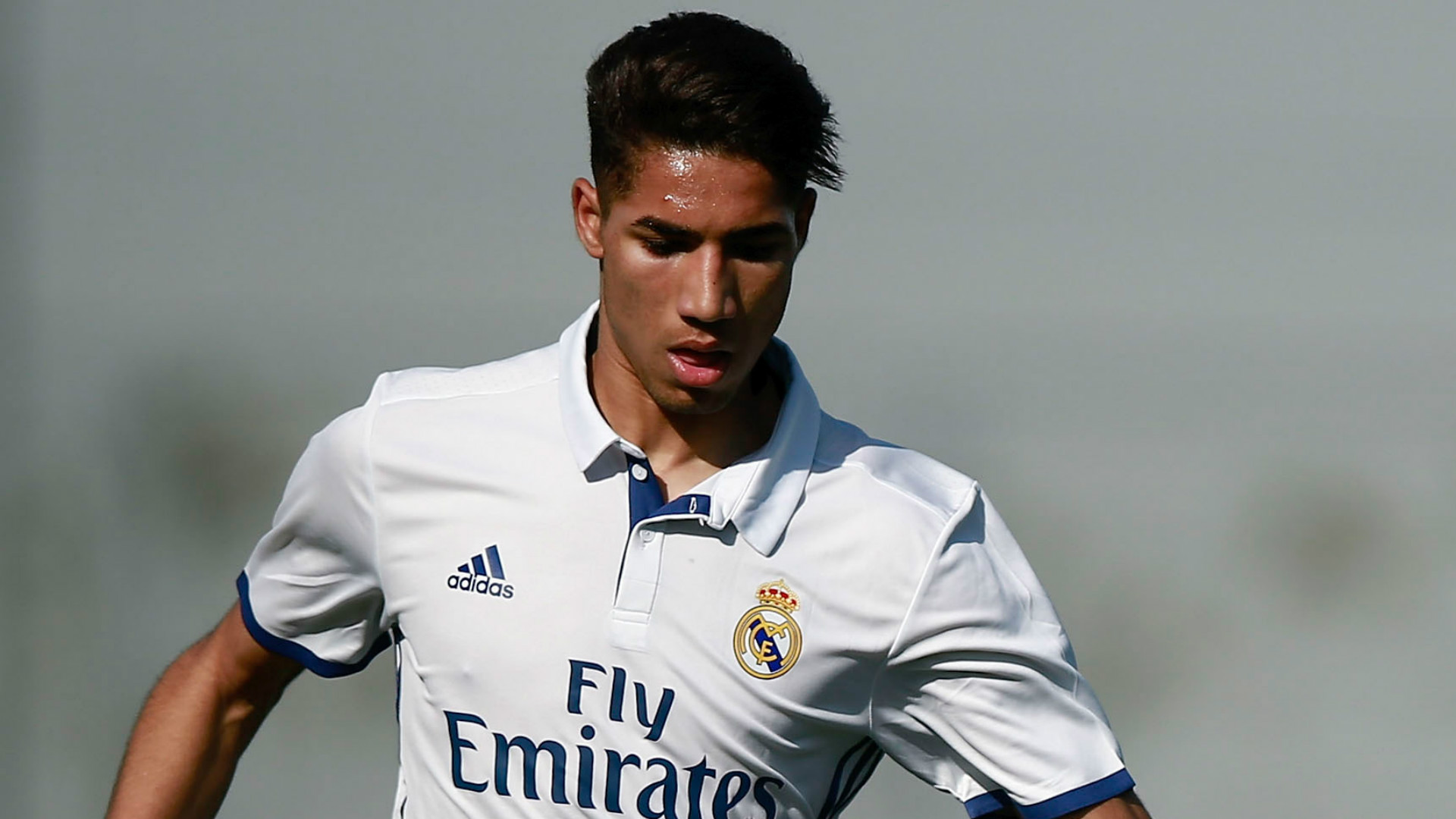 Real Madrid, 7 clubs sur Achraf Hakimi