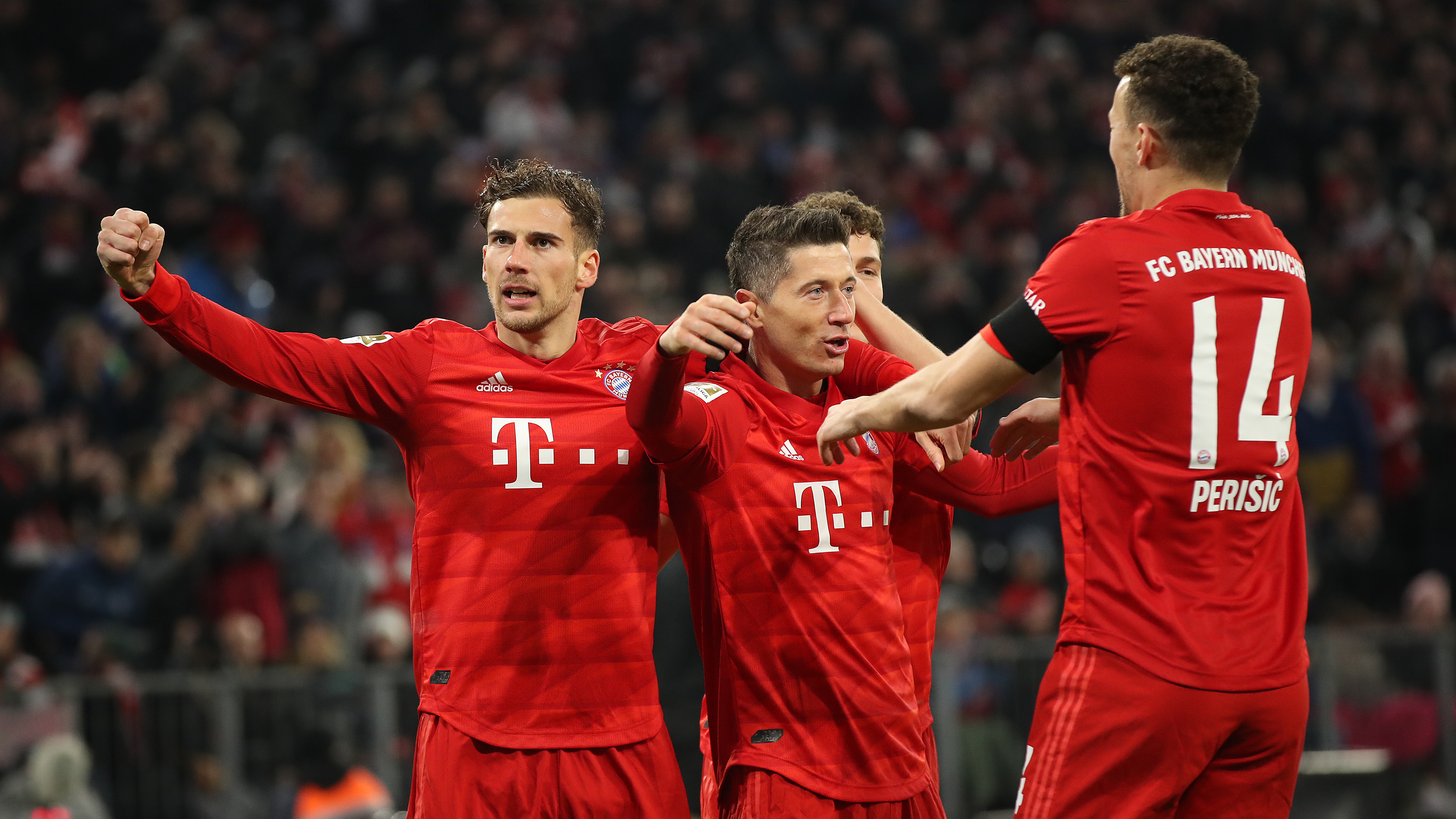 Bayern-Shalke 04 (5-0) - Les Bavarois se rapprochent de la tête de la Bundesliga