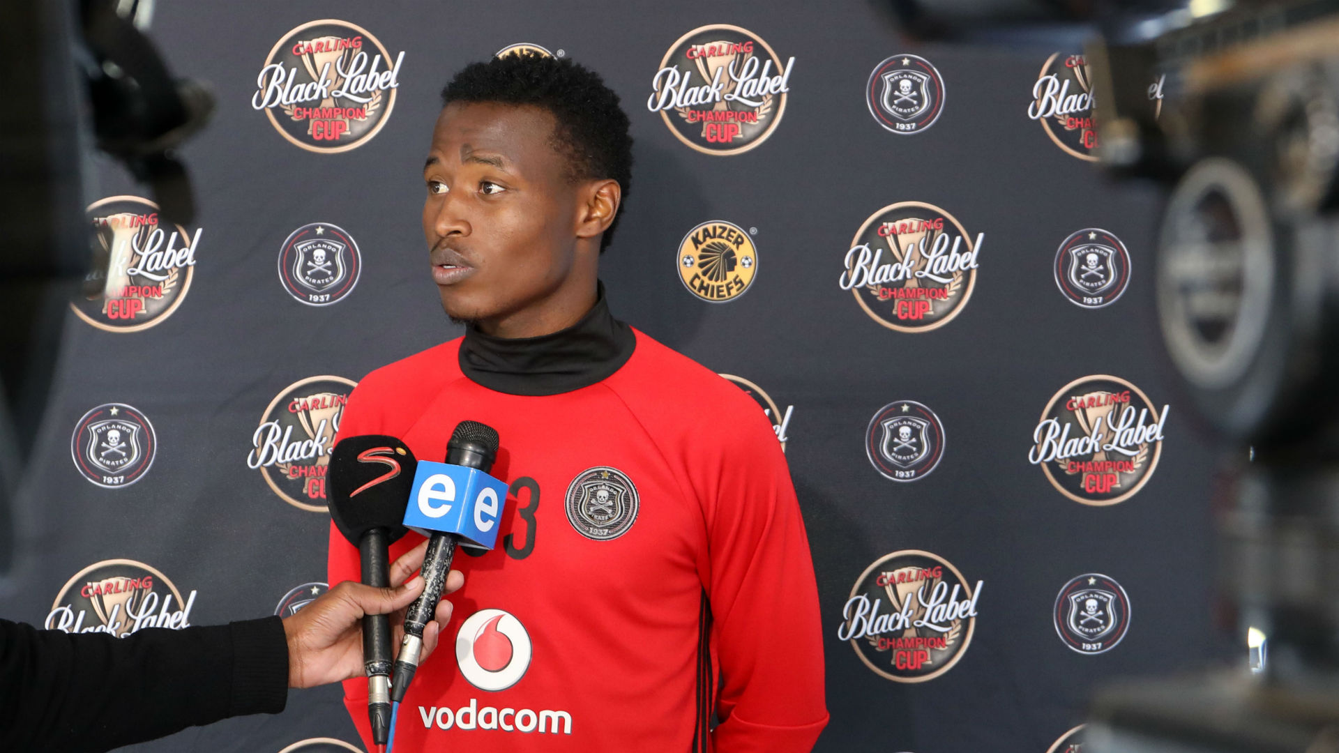 Thamsanqa Sangweni: Former Mamelodi Sundowns and Orlando Pirates midfielder to re-join Chippa United