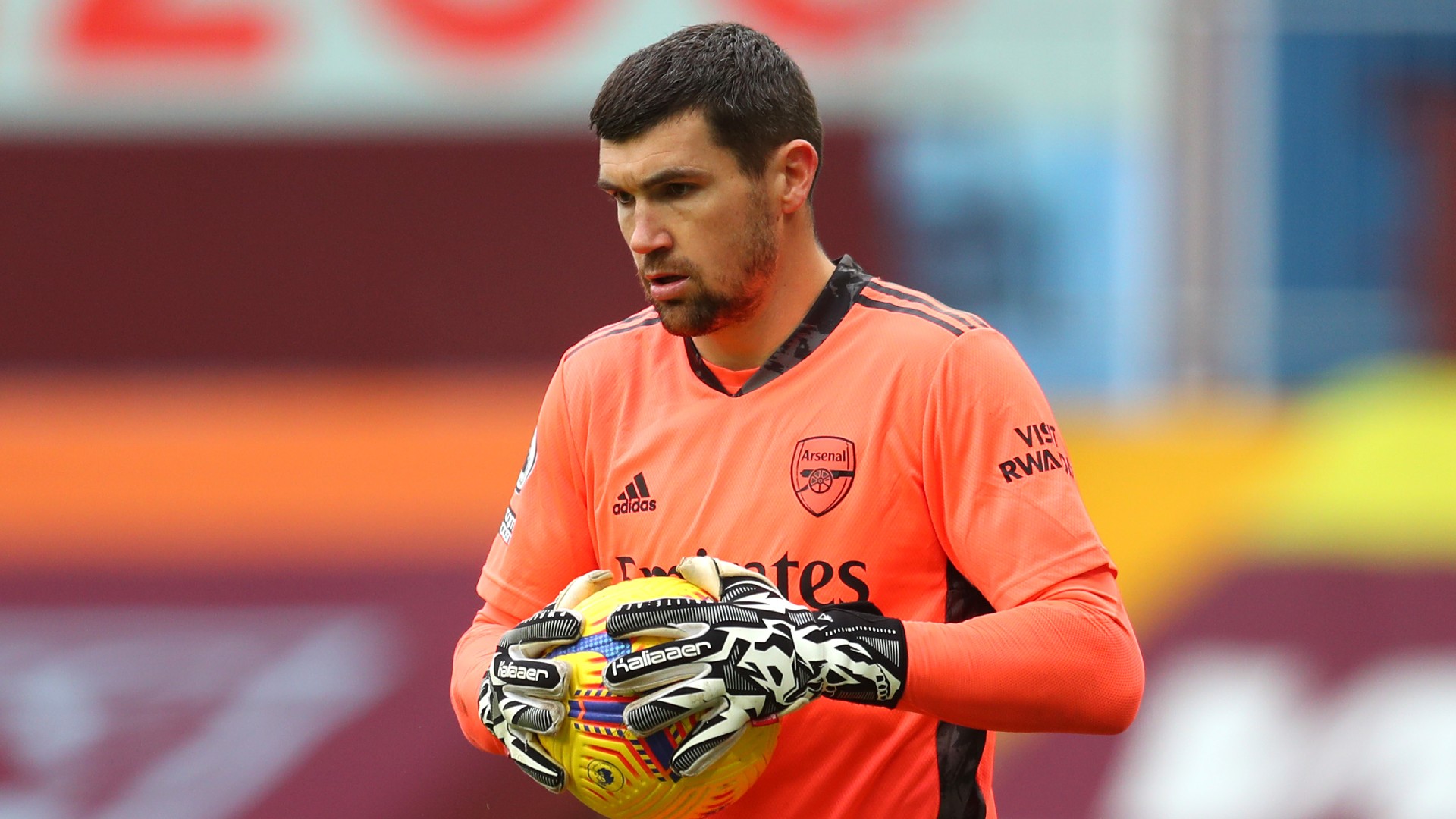 Ryan tells Arsenal he's a 'world-class goalkeeper' amid questions of Leno's future