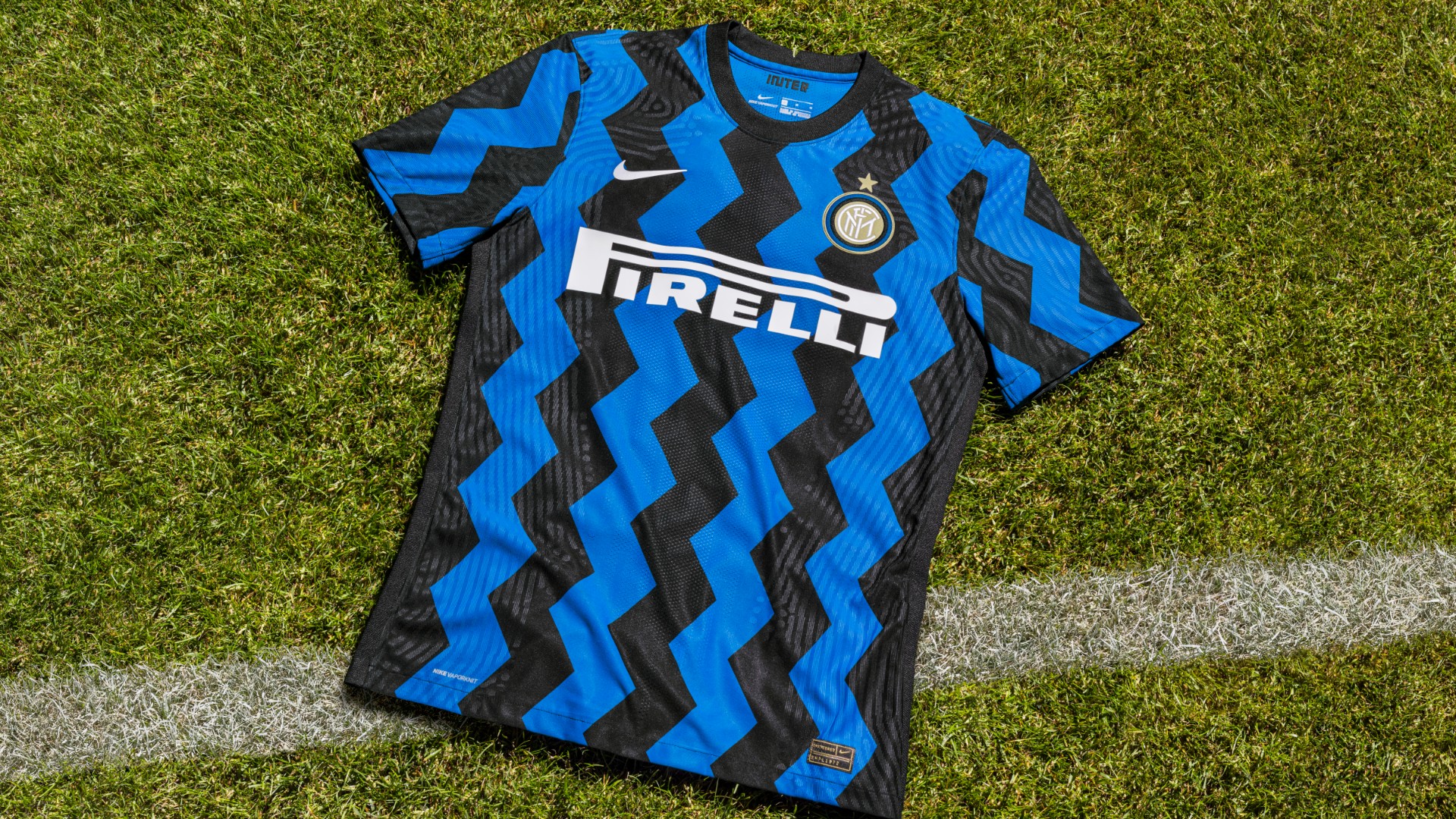 Serie A - L'Inter dévoile son nouveau (et surprenant) maillot domicile