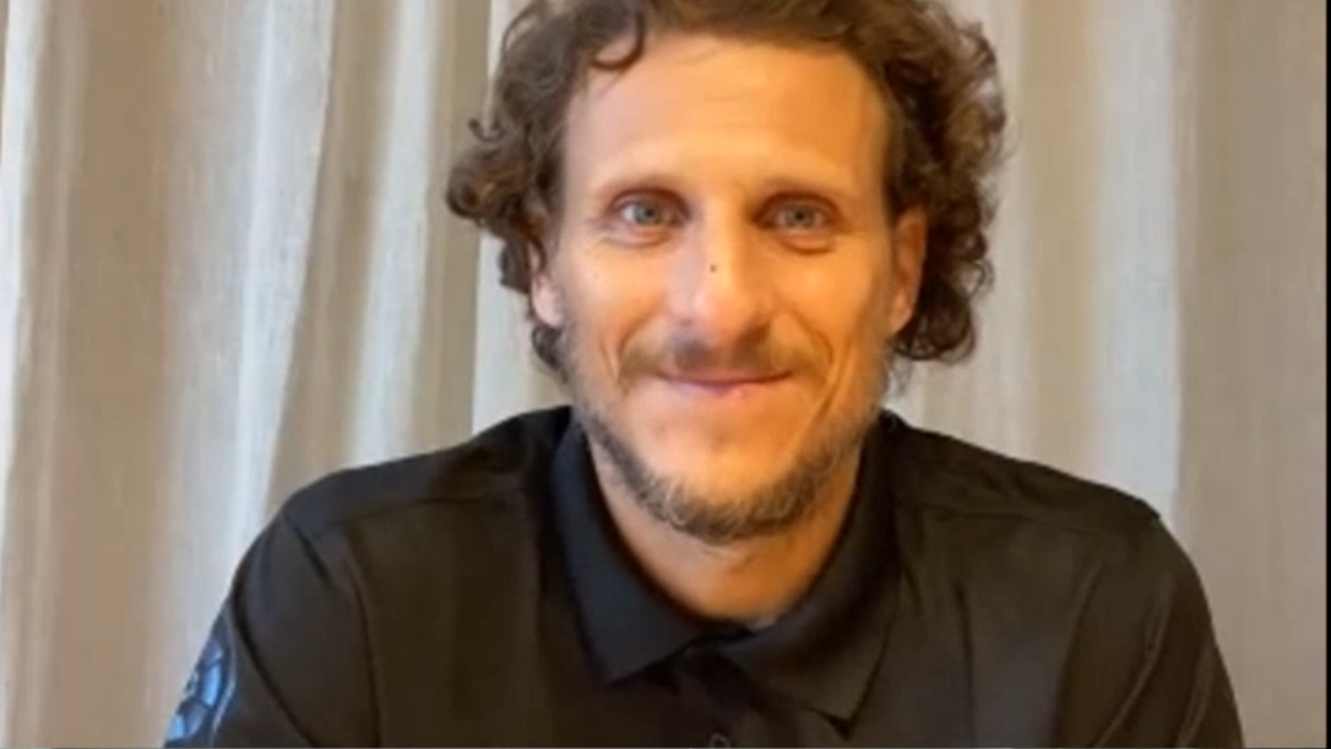 Penãrol - Diego Forlan viré après 11 matches