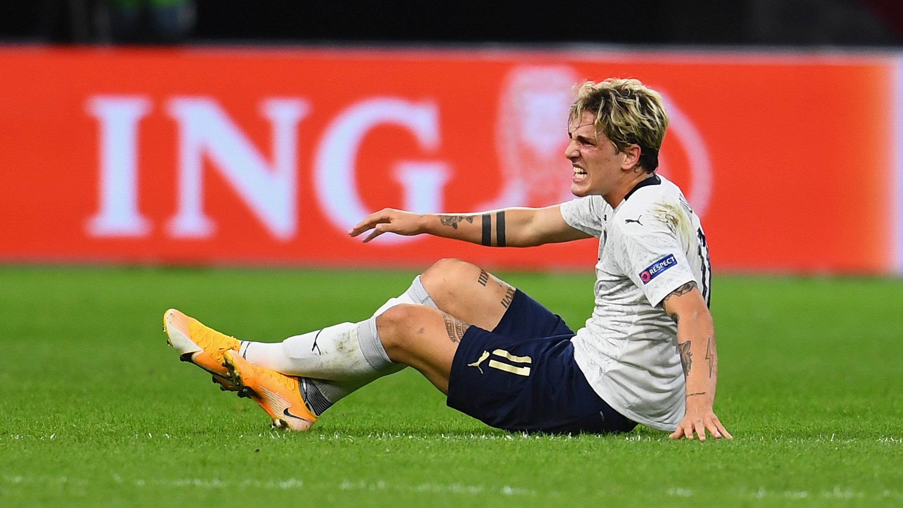 Zaniolo suffers suspected knee injury in Italy win over Netherlands