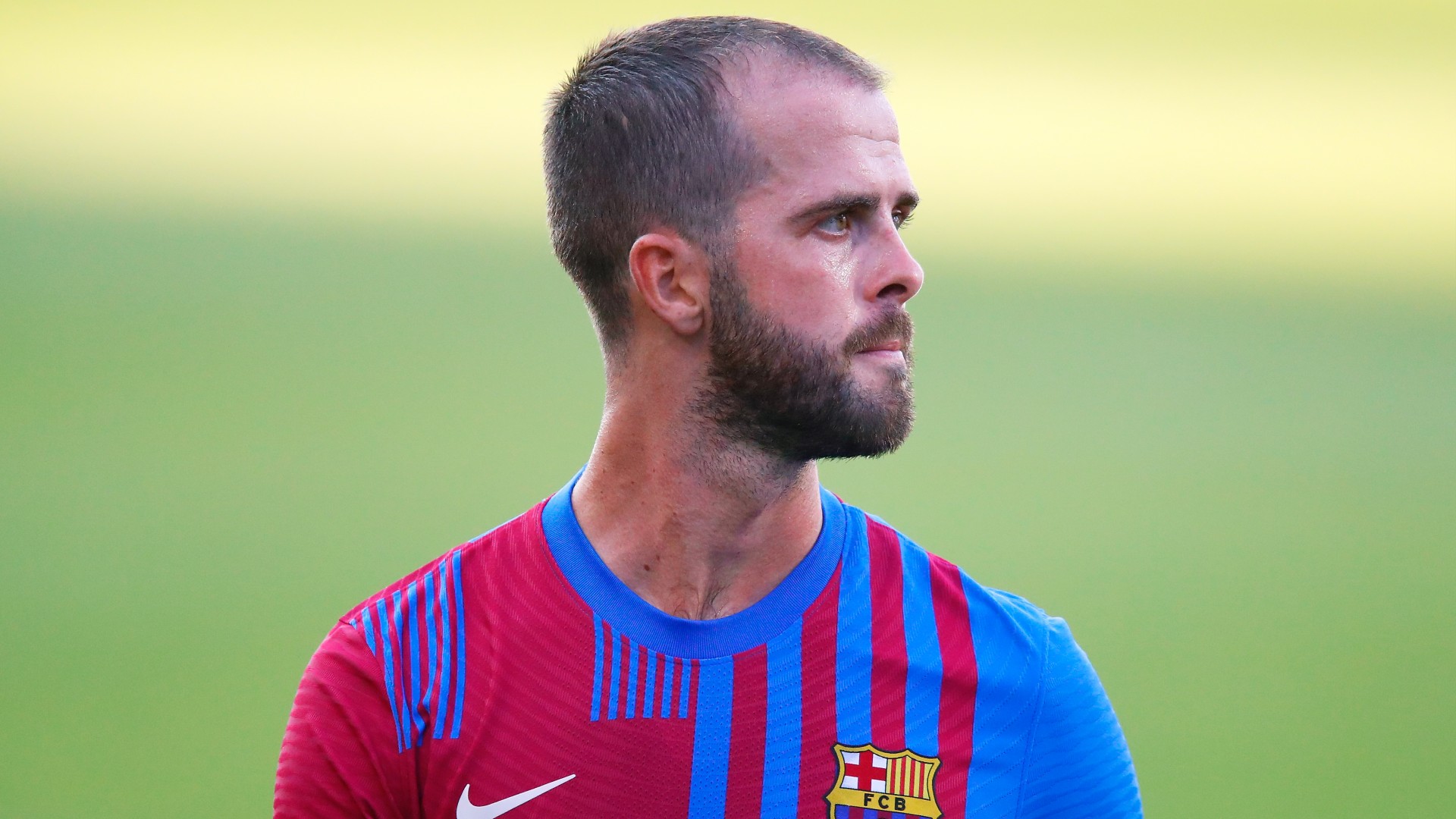 Maybe Barcelona want a great chief! Pjanic takes Koeman swipe as feud continues thumbnail