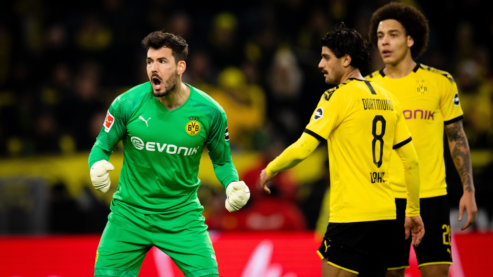 Roman Burki va prolonger au Borussia Dortmund