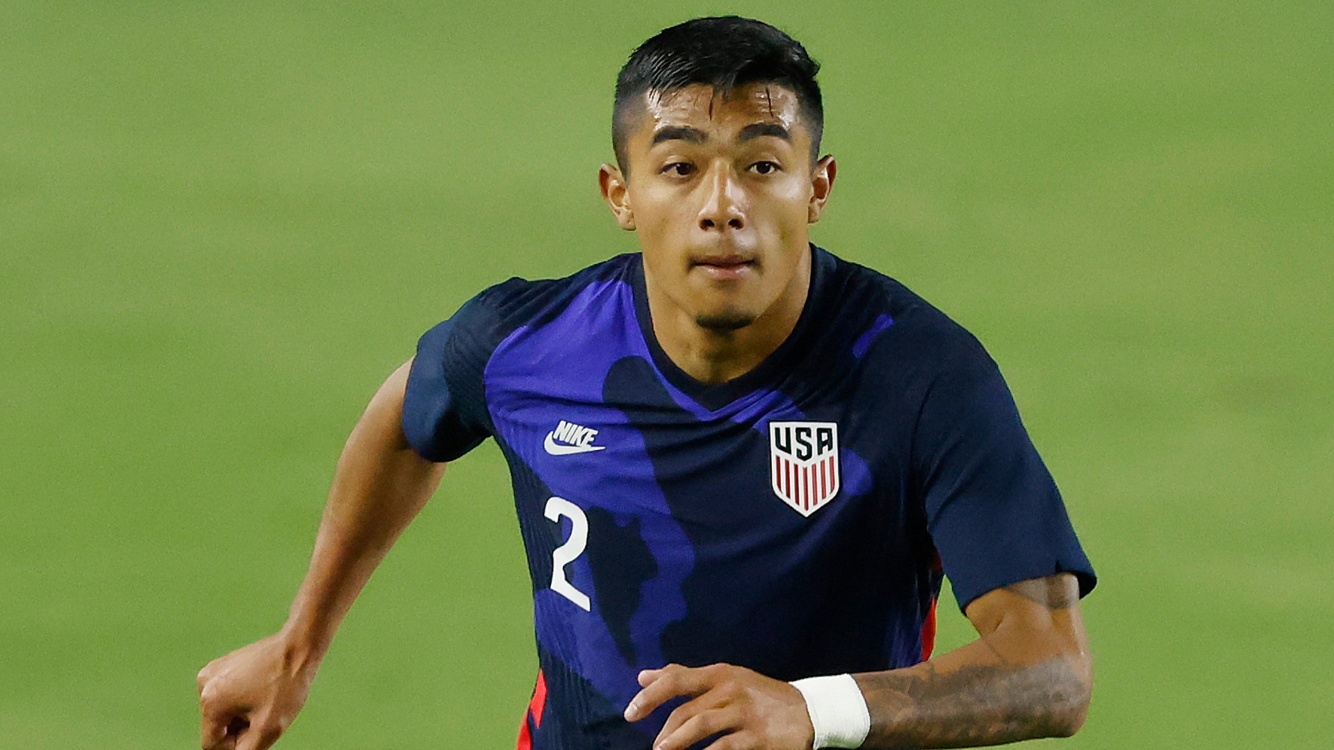 Araujo 'not fully ready to commit' to USMNT as LA Galaxy teammate Alvarez earns Mexico Gold Cup spot