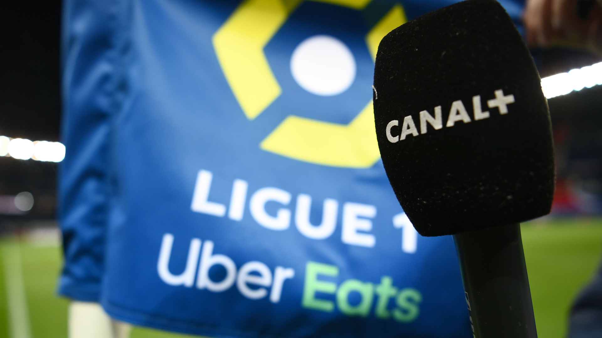 Droits TV - Canal+ continue de repousser la LFP