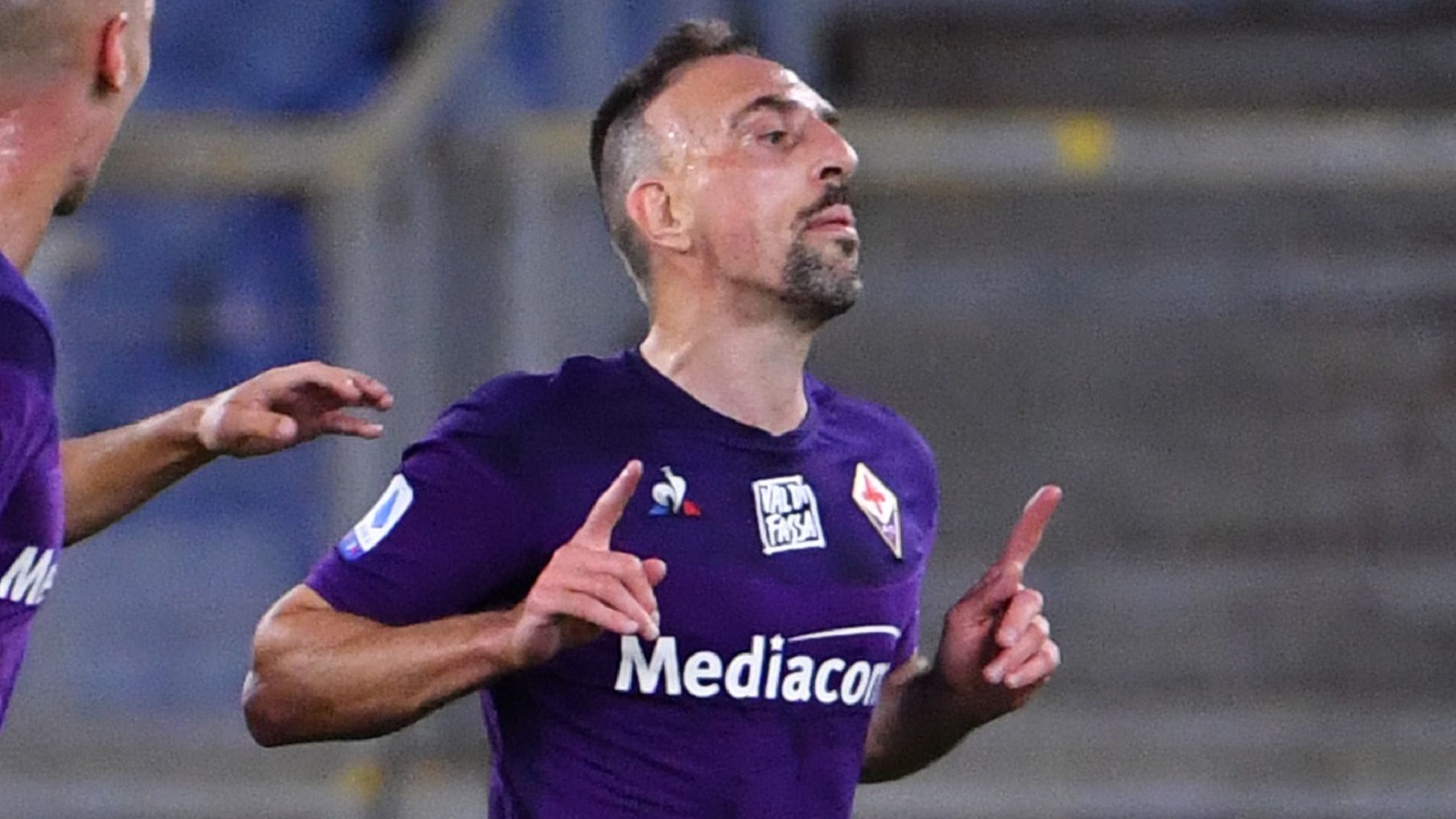 Mercato - Franck Ribéry met fin au suspense : il restera à la Fiorentina la saison prochaine