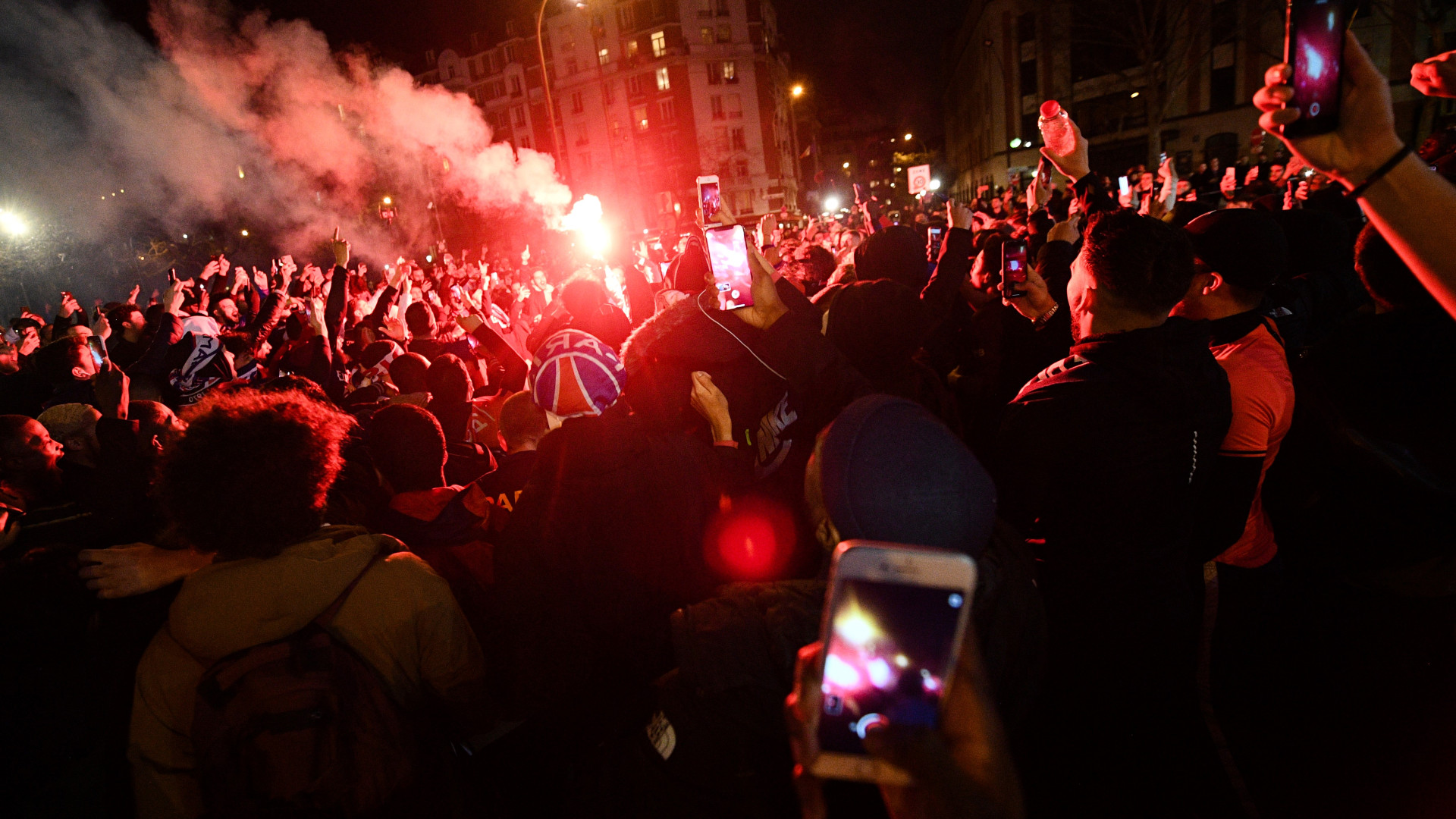 PSG-Bayern : Couvre-feu dans les rues de Paris