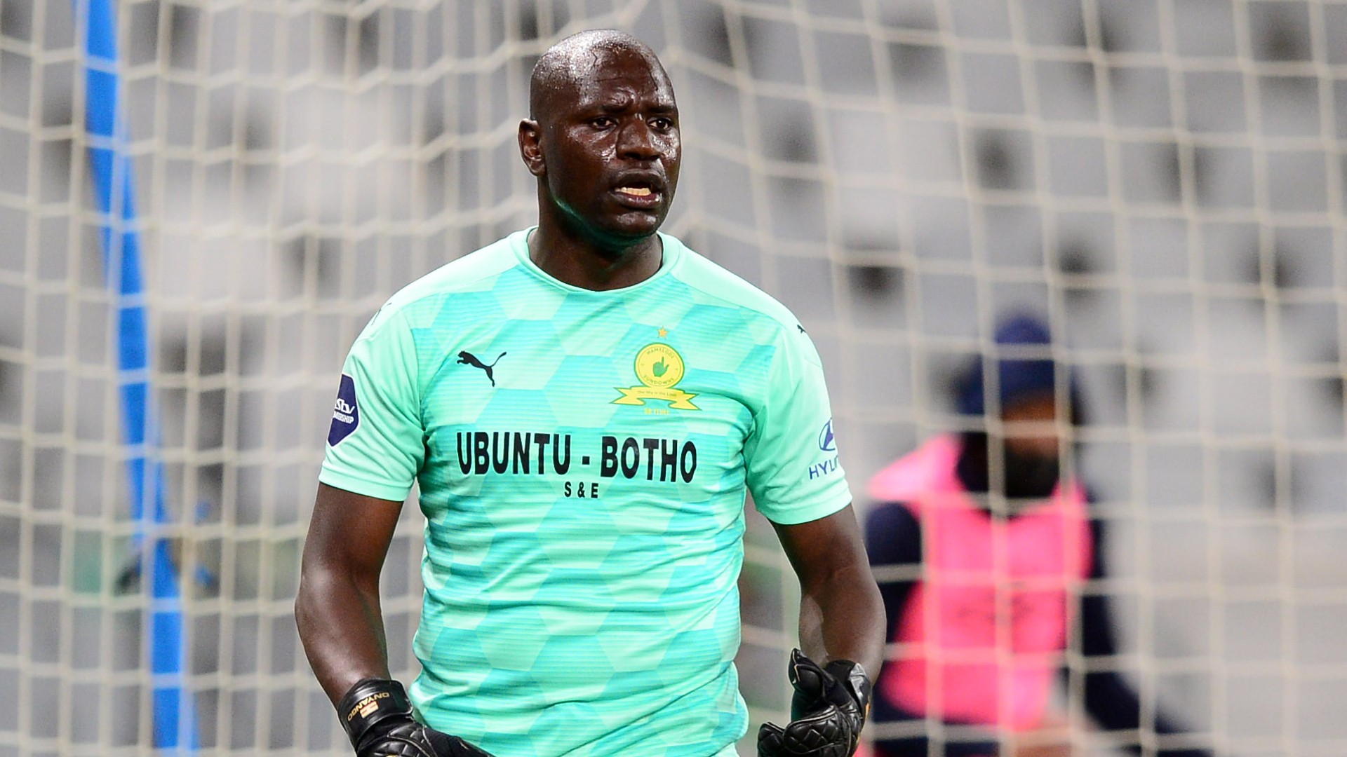 Cape Town City 1-1 Mamelodi Sundowns (2-3 pens): Onyango-inspired Brazilians end 14-year wait for MTN8 title