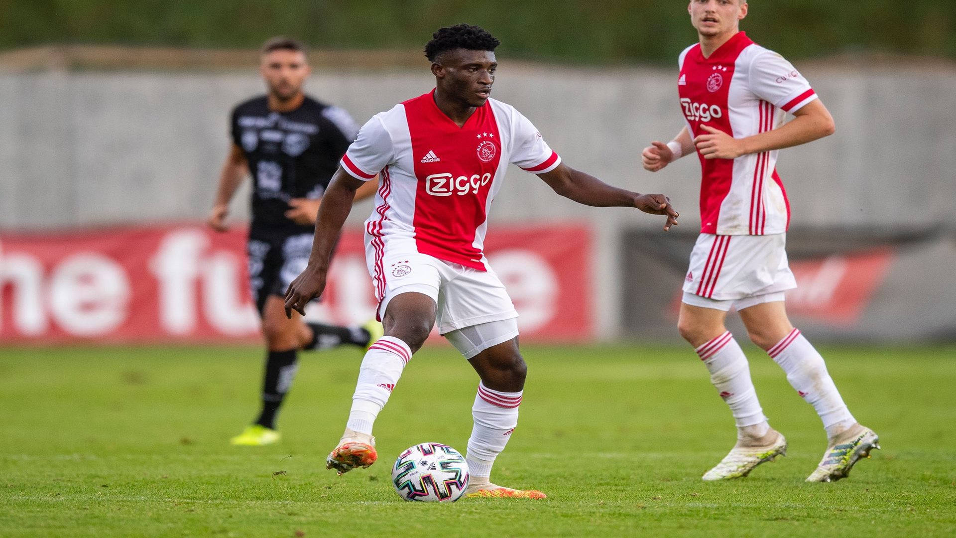 Mohammed Kudus: Ghana attacker conspicuously missing as Ajax face FC Twente Mohammed Kudus: Ghana attacker conspicuously missing as Ajax face FC Twente