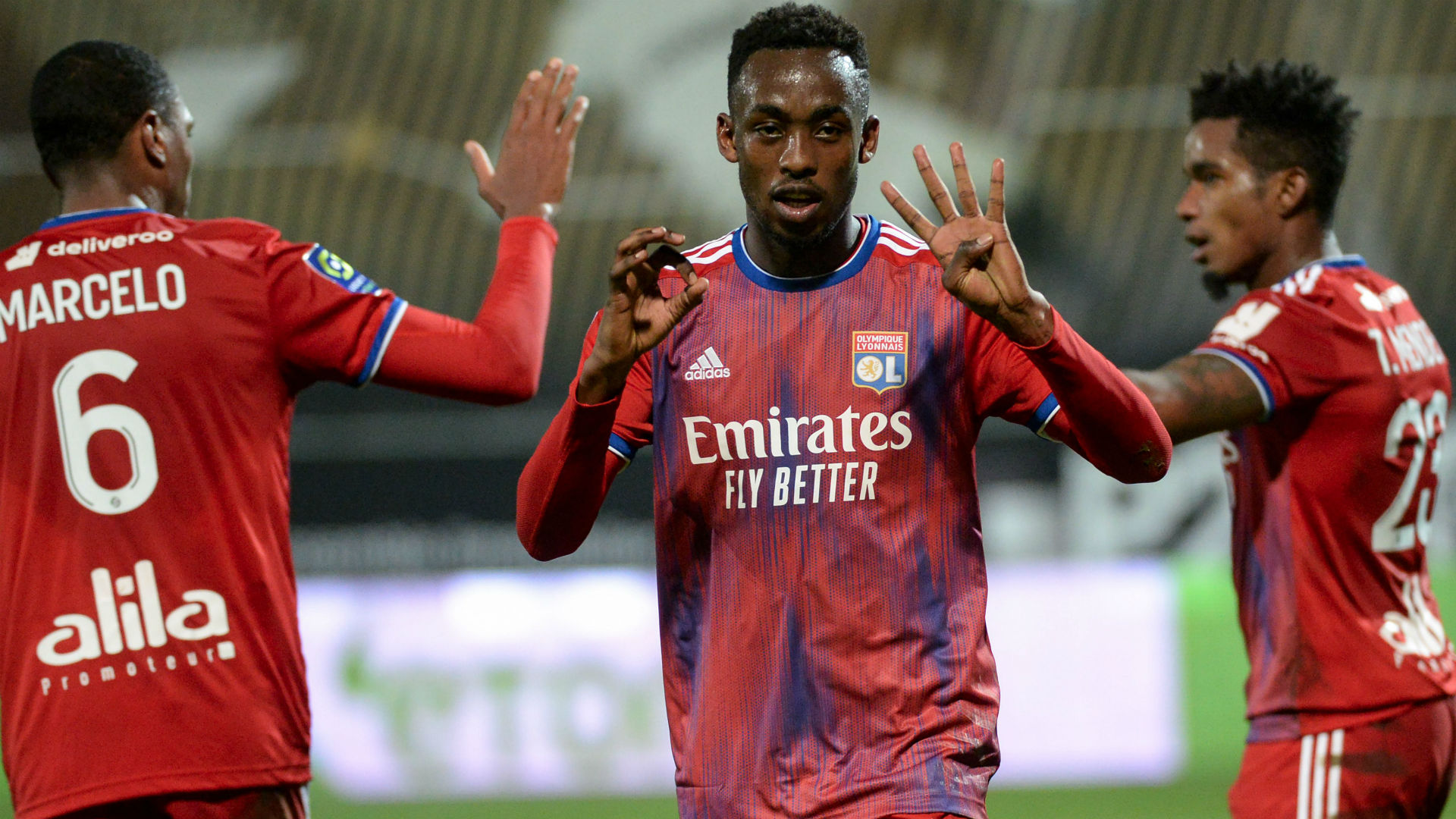 Angers-Lyon (0-1) - Kadewere fait encore gagner l'OL