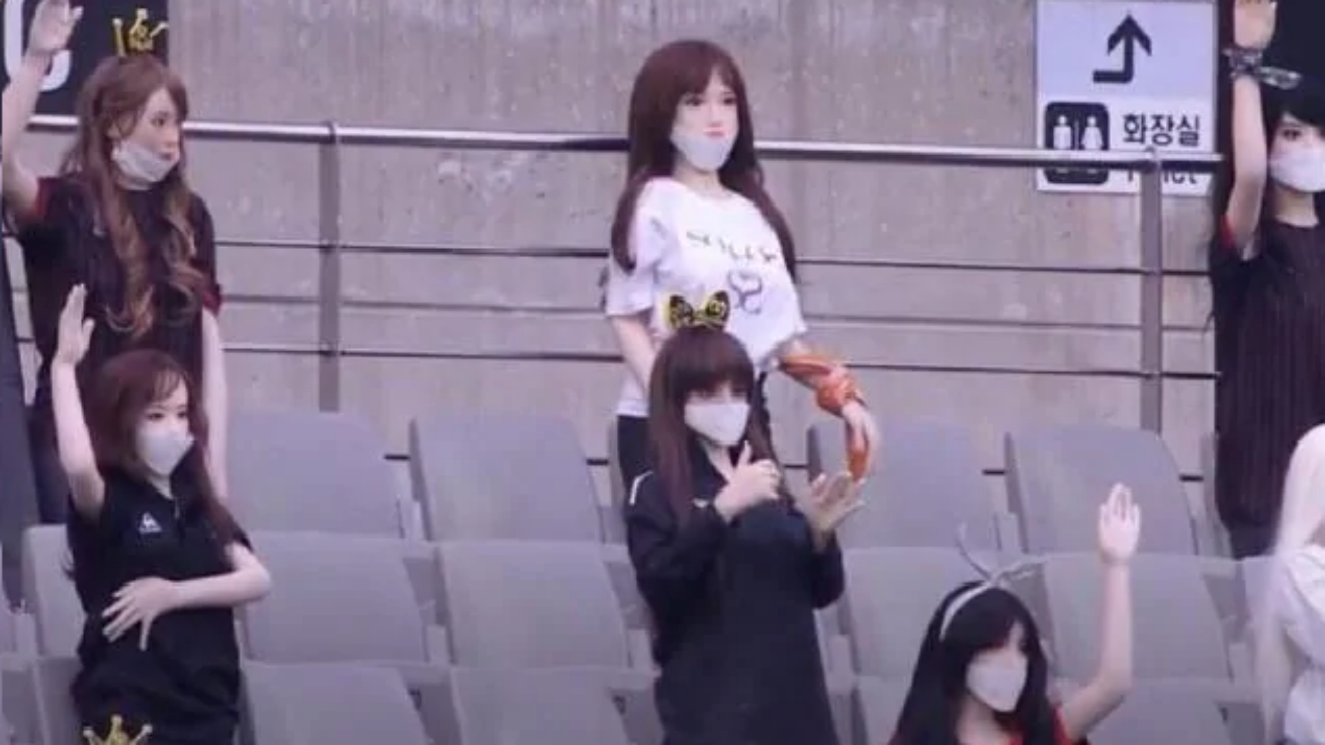 'An inexcusable mistake' - K-League club FC Seoul apologises after filling stadium with sex dolls