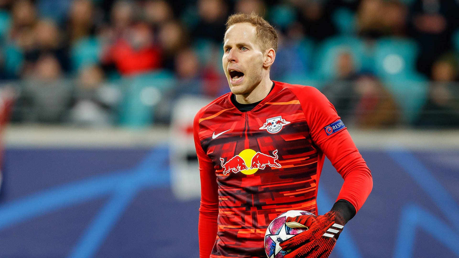 Gulacsi signs new RB Leipzig deal until 2025 following Tottenham transfer links