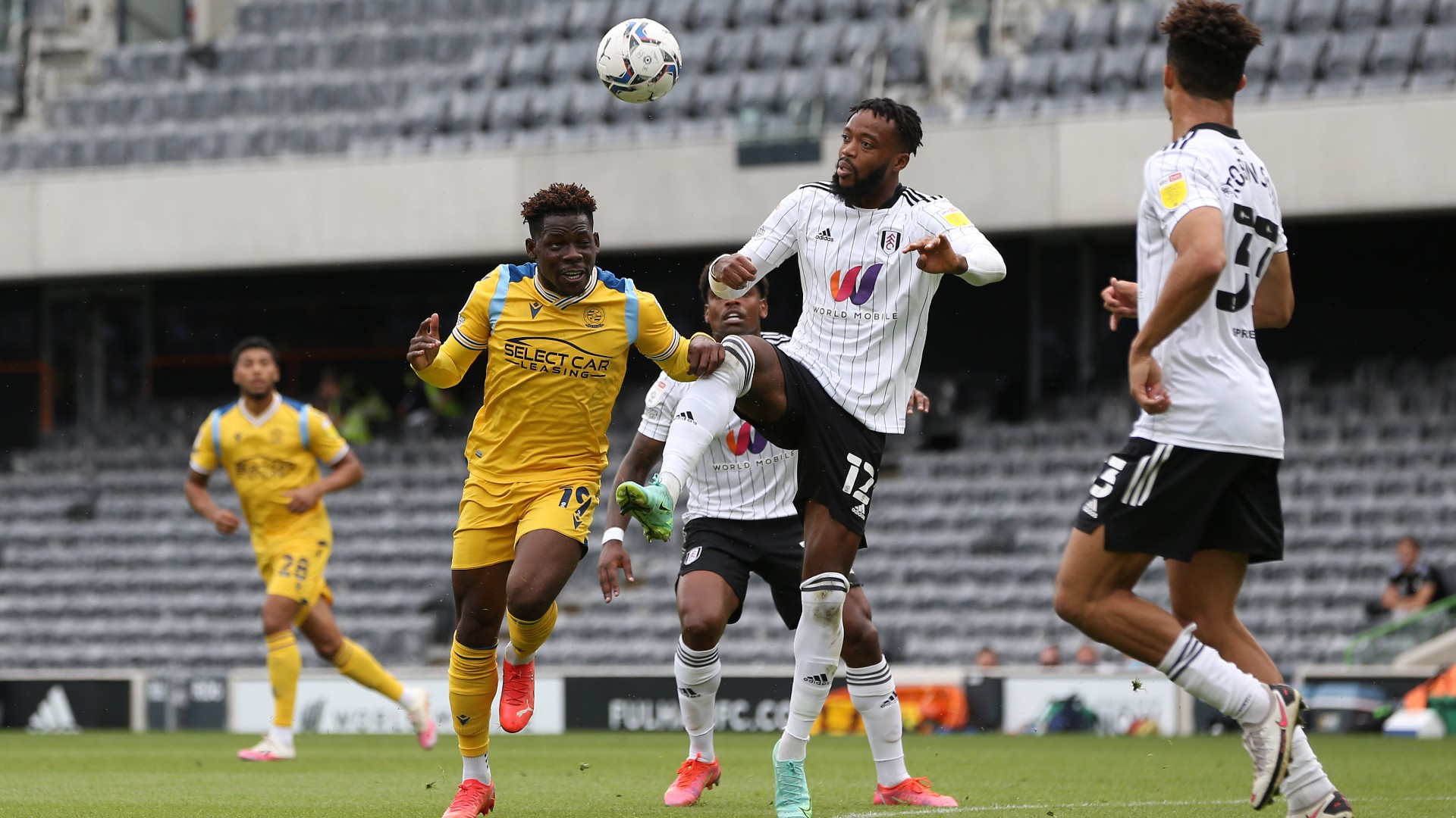 ‘Dele-Bashiru's effort was onside’ – Reading’s Paunovic slams offside decision vs Barnsley