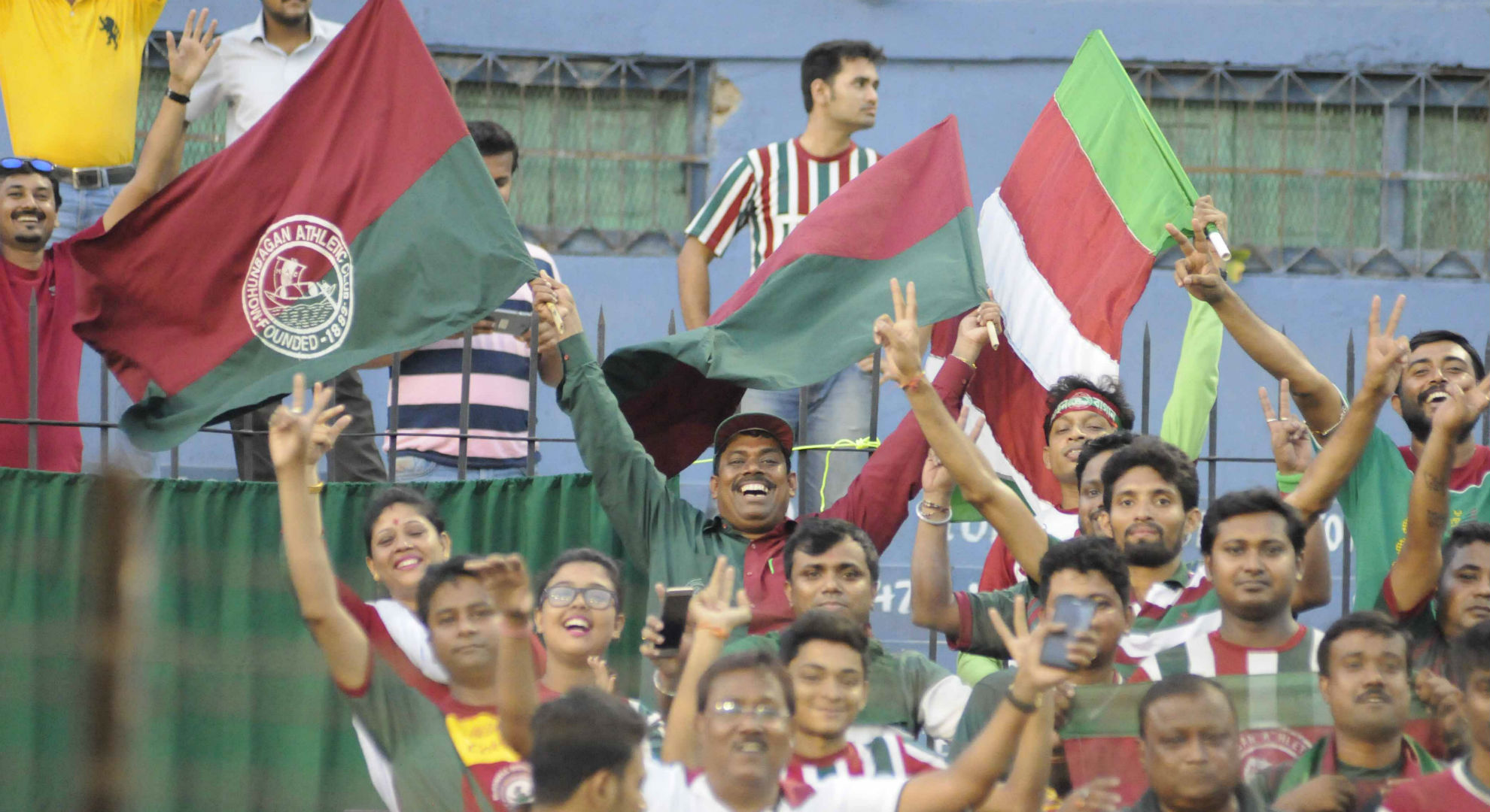 mohun bagan supporters during federation cup final 2017 against bengaluru