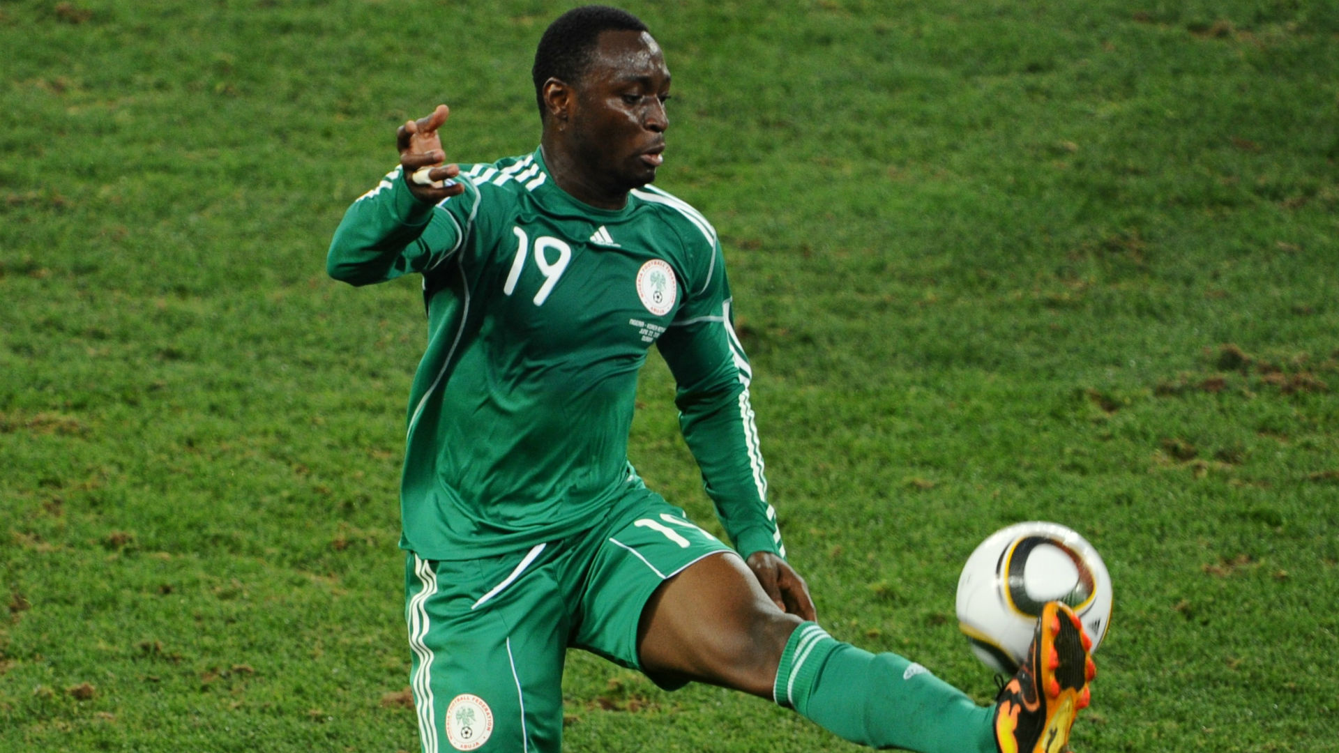 Amokachi and Houdonou react to Obasi's bribery allegation before 2014 World Cup