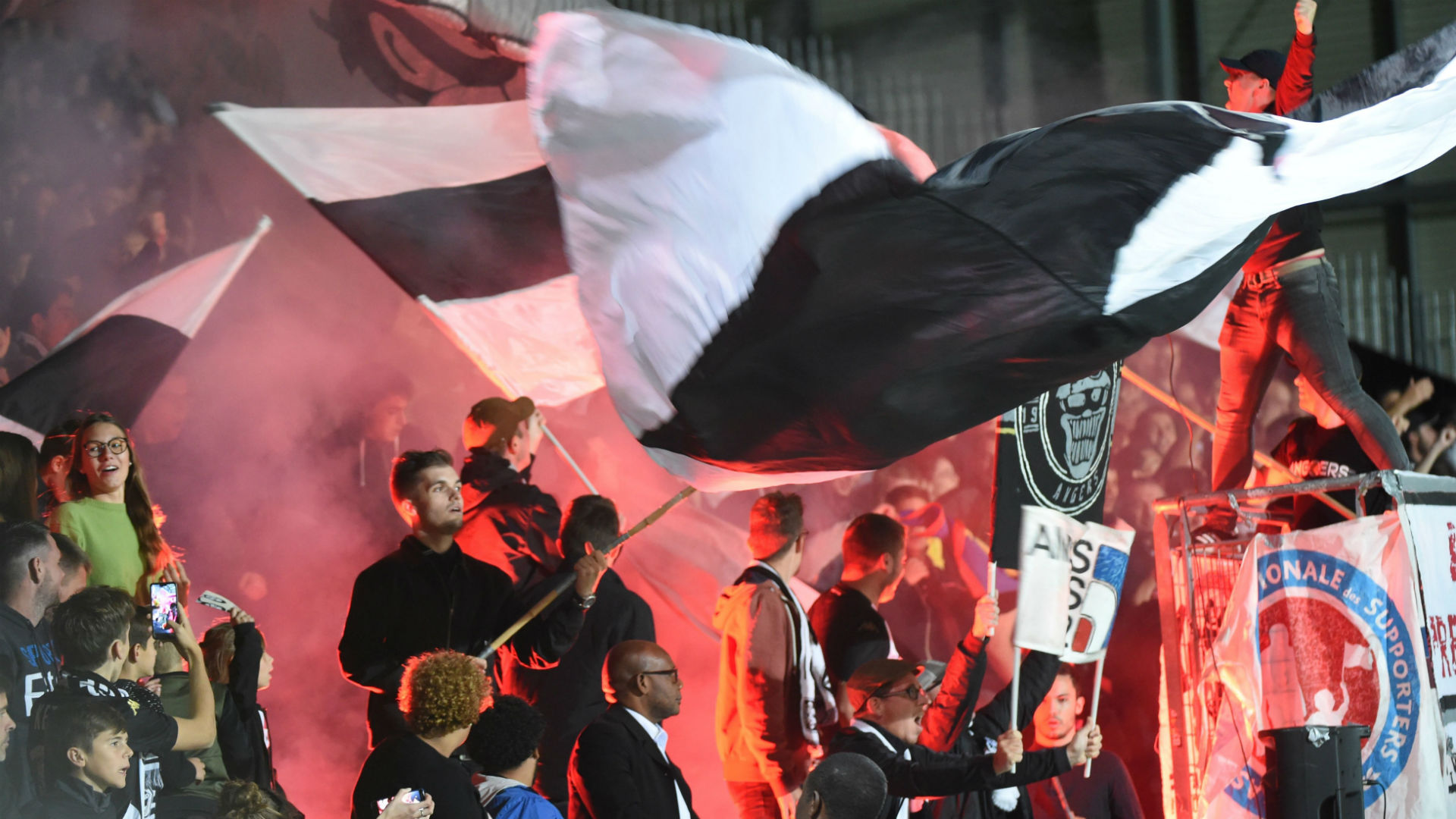 Amiens call for fans' help in petition against relegation from Ligue 1