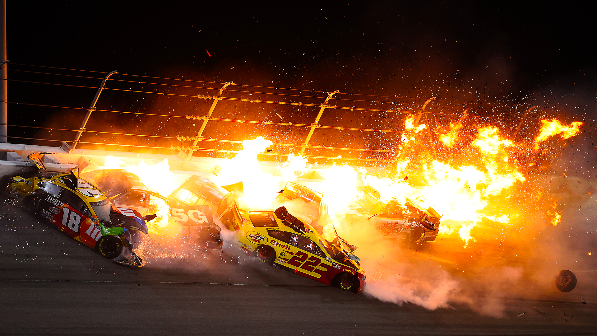 Watch the fiery Daytona 500 crash that caused a wild finish and Michael McDowell's win