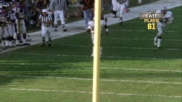 'NFL 100 Greatest' No. 61: Oakland Raiders defensive back 'Old man Willie' Brown's iconic Super Bowl XI interception 'NFL 100 Greatest' No. 61: Oakland Raiders defensive back 'Old man Willie' Brown's iconic Super Bowl XI interception