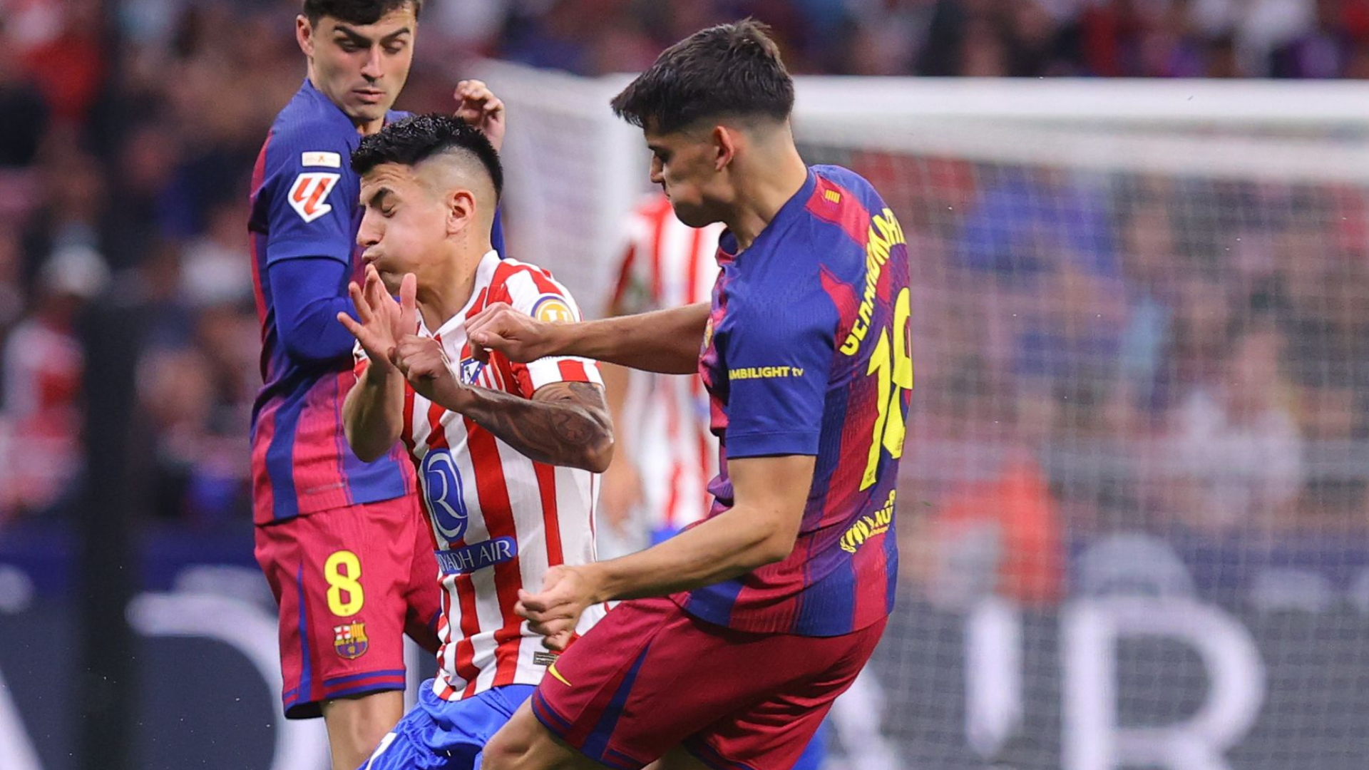 El CTA aumenta la polémica en el Atlético de Madrid vs Barcelona de ...