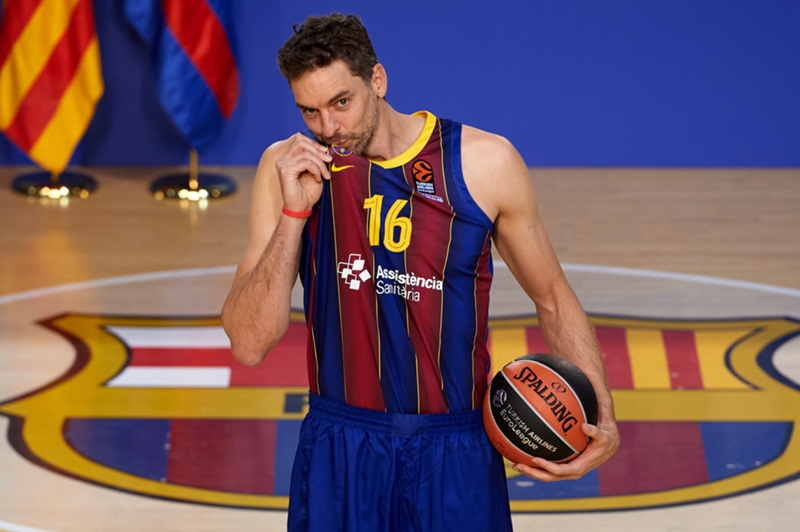 Pau Gasol en su presentación con el FC Barcelona: "Una de mis aspiraciones es ayudar a ganar la Euroliga"