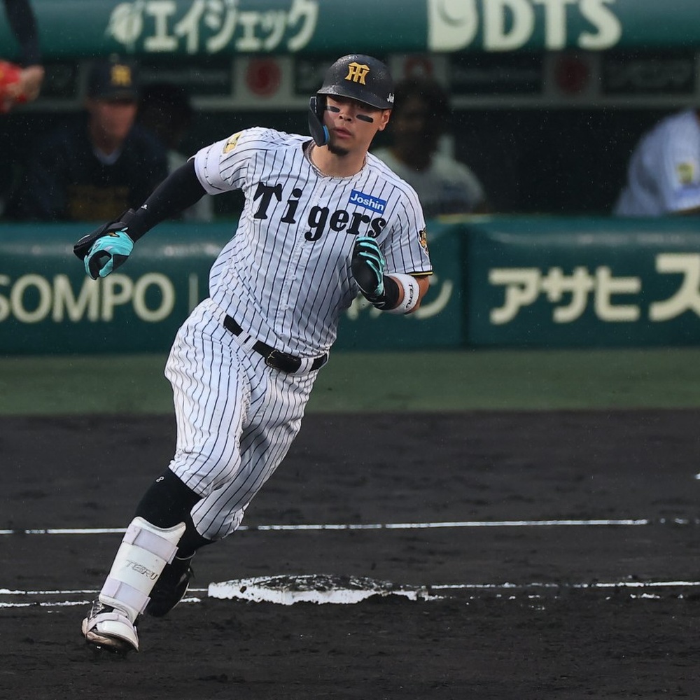 広島東洋カープが中村貴浩外野手と支配下契約「やっとスタートラインに