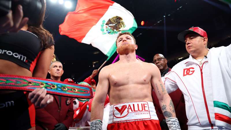 Canelo Alvarez had this to say for anyone believing that he's ducking David Benavidez