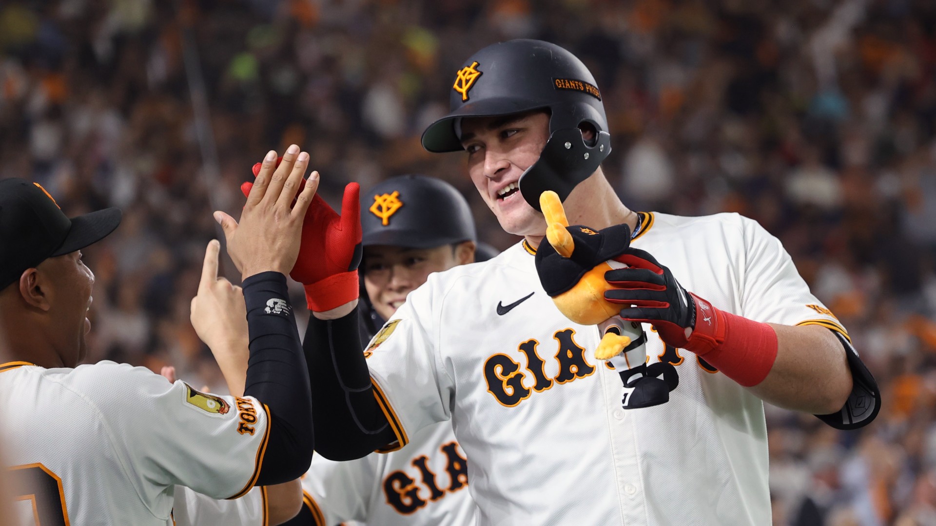 巨人がリチャードの満塁ホームランなどで初回に6得点、戸郷翔征は6勝目 ｜巨人×広島｜プロ野球結果 | DAZN News JP