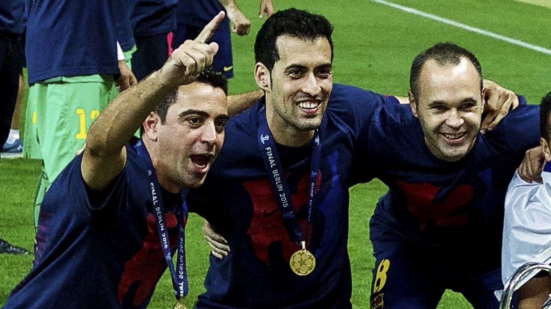 現在はペドリ F デ ヨングとトリオを組むブスケツ チャビ イニエスタとの日々は二度と繰り返されない ラ リーガ Dazn News 日本 現在はペドリ F デ ヨングとトリオを組むブスケツ チャビ イニエスタとの日々は二度と繰り返されない ラ リーガ Dazn News 日本