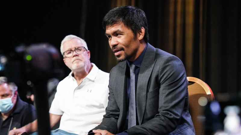 Canelo Álvarez rindió homenaje a la "leyenda" Manny Pacquiao; dice que "ya era hora" de que se retirara