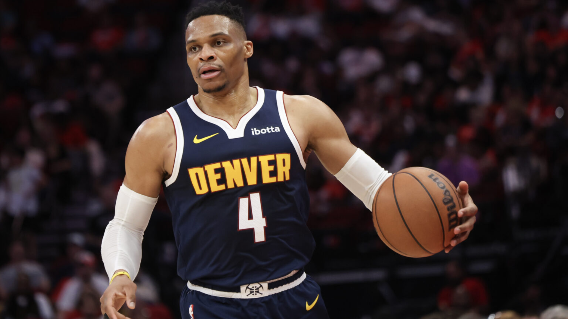 Russell Westbrook vuelve a la NBA tras fichar con los Sacramento Kings