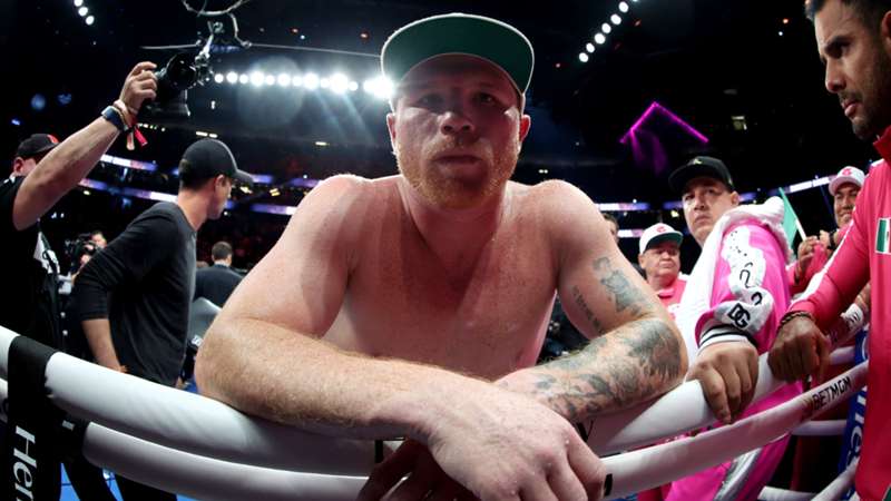 Leading trainer says Canelo Alvarez is 'slipping'