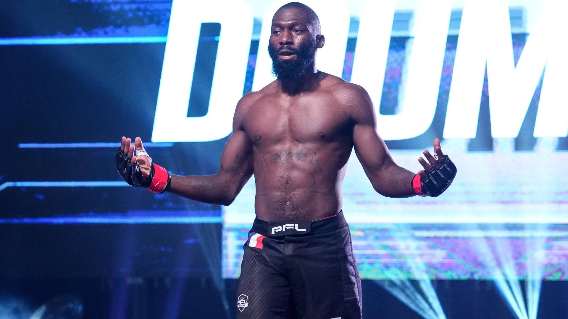 Cedric Doumbe suffers first MMA loss against Baysangur Chamsoudinov due to  injury controversy | DAZN News GB