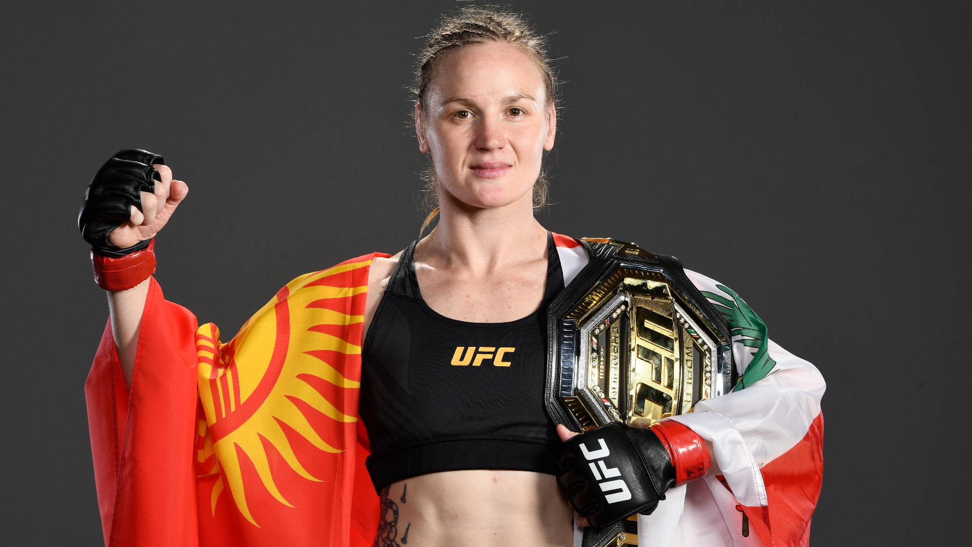 Valentina Shevchenko mostra la sua cintura