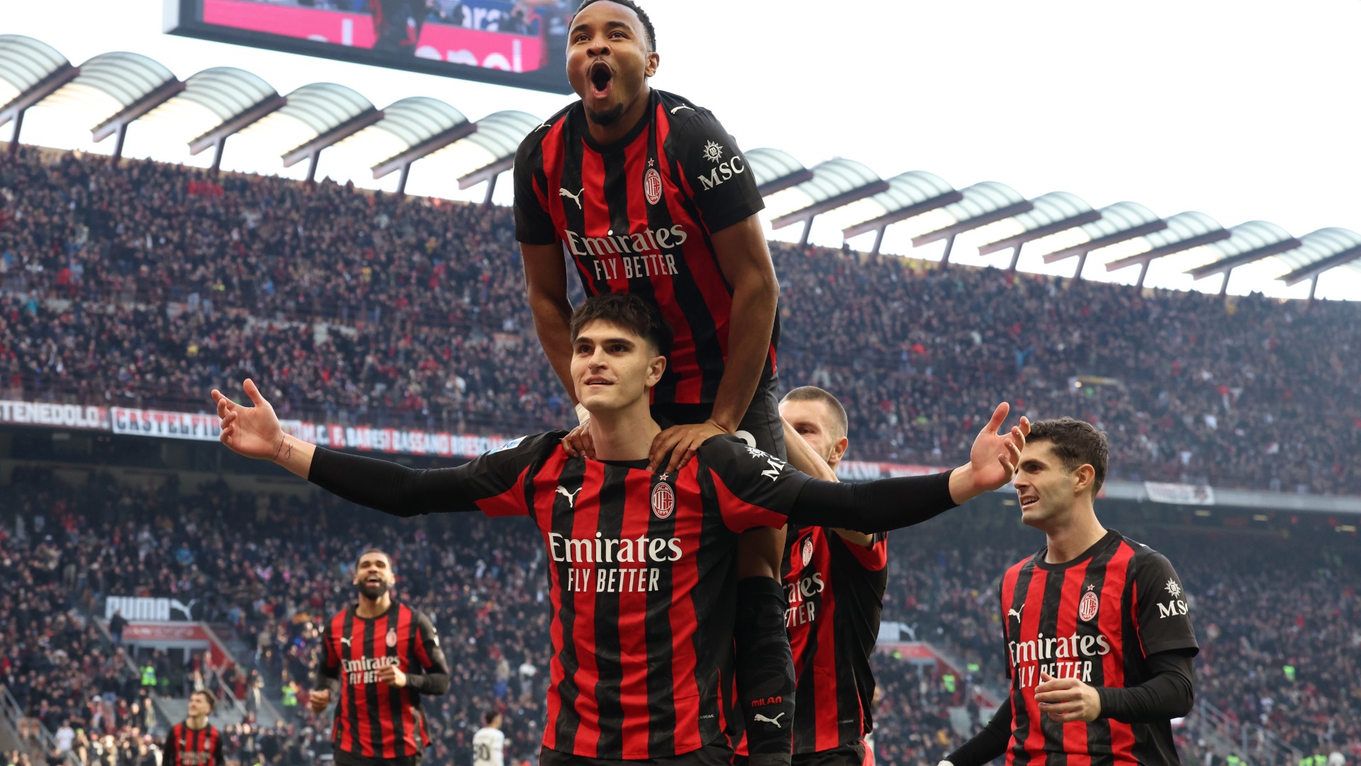 オーセンティック　セリエA　acミラン M 選手仕様　Italy サッカー オーセンティック セリエA acミラン M 選手仕様 Italy サッカー