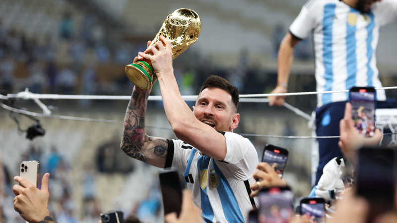 La felicità di Messi: "Ho avuto tutto dal calcio, volevo questa Coppa da così tanto"