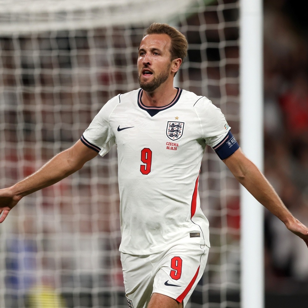 元レアル・マドリードGKカシージャスが引退を発表 | DAZN News 日本